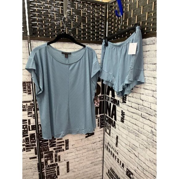 Midnight Bakery L Pajamas Set Aqua Blue Textured Cap Sleeve Top & Ruffle Shorts - Picture 1 of 6